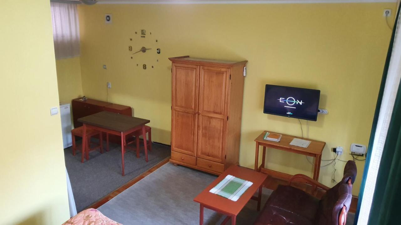 Apartment Roxana Centar Novi Sad Luaran gambar